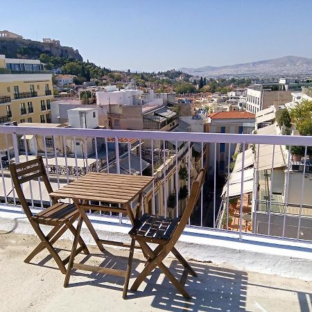 Unique Location With Rooftop View Афины Экстерьер фото